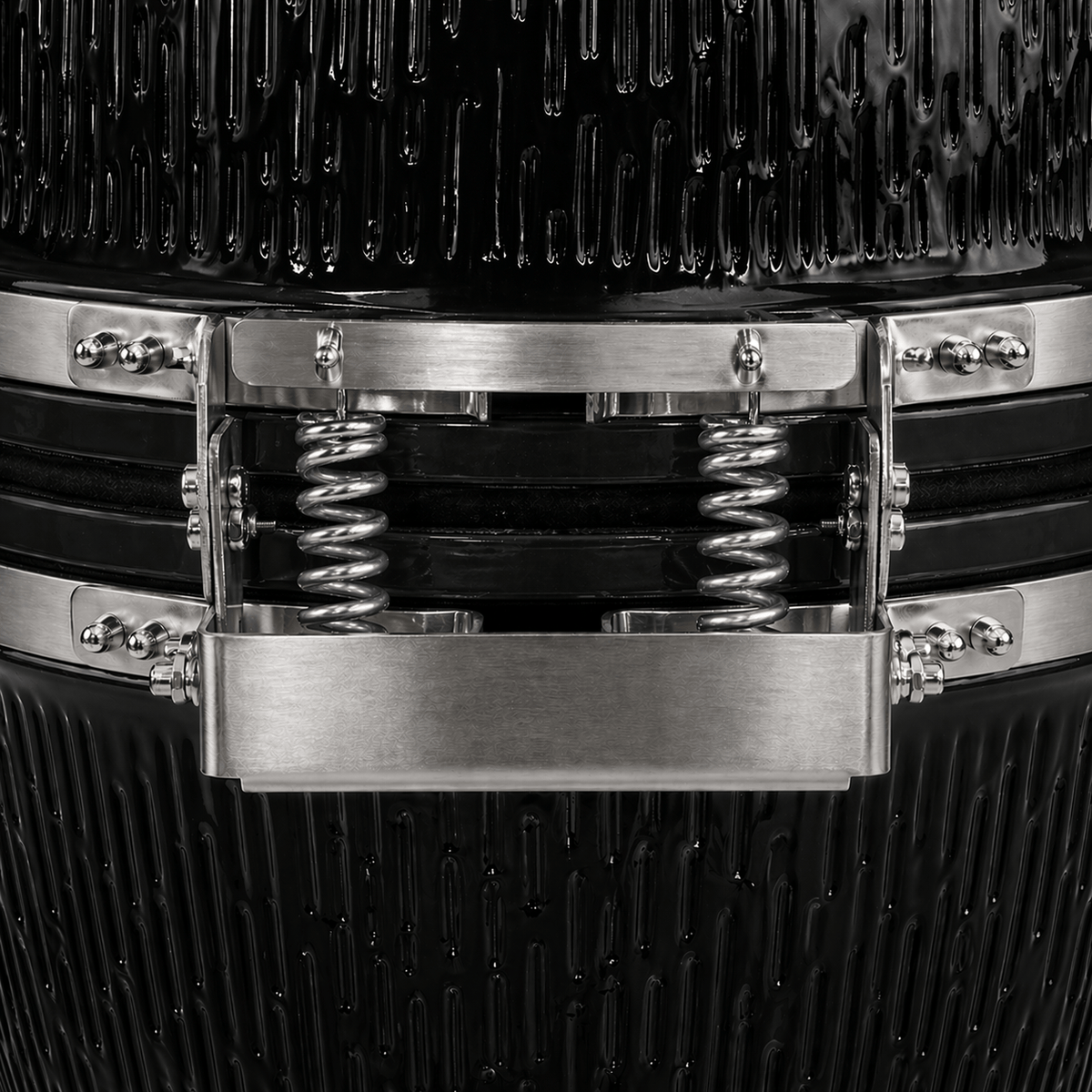 Black Ember Black Ember Classic Line – 21" Kamado