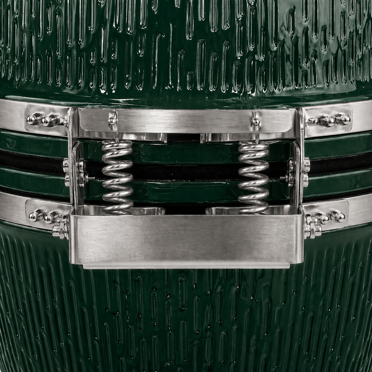 Black Ember Green Ember Classic Line – 21" Kamado