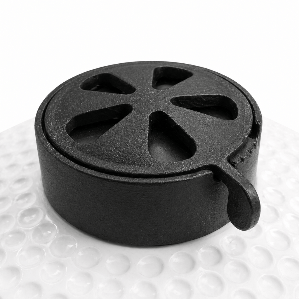 Black Ember White Ember Pro – 23.5" Kamado